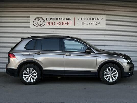 Volkswagen Tiguan, 2020&nbsp;г., 24&nbsp;677&nbsp;км