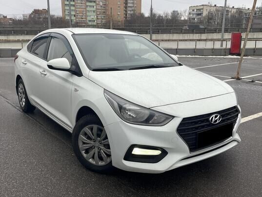 Hyundai Solaris, 2018&nbsp;г., 204&nbsp;549&nbsp;км
