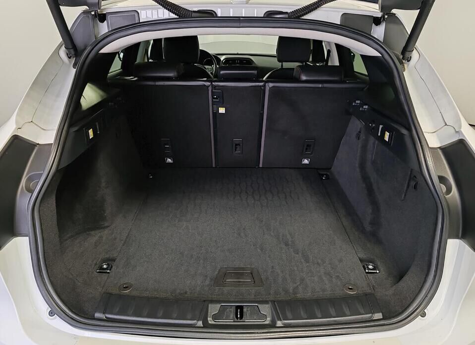 Jaguar F-Pace, I 2.0d AT (180 л.с.) 4WD