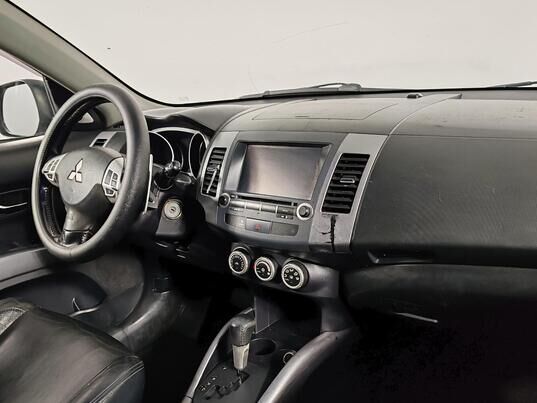 Mitsubishi Outlander, 2008&nbsp;г., 263&nbsp;355&nbsp;км
