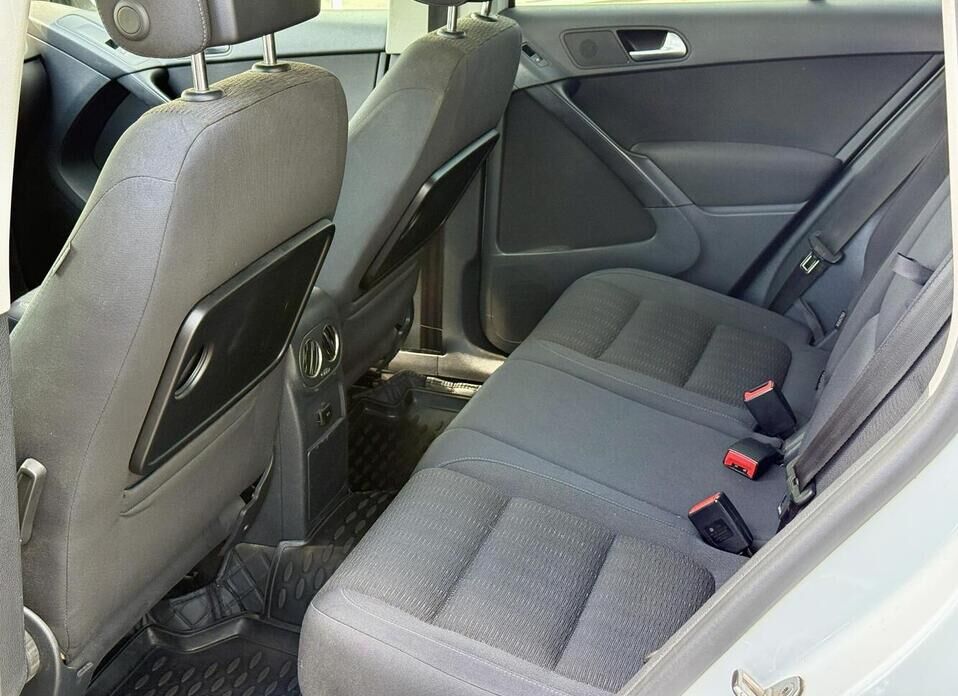 Volkswagen Tiguan, I Рестайлинг 2.0d AT (140 л.с.) 4WD