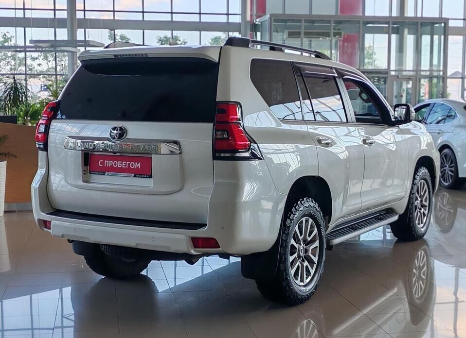 Toyota Land Cruiser Prado, 150 Series Рестайлинг 2 4.0 AT (249 л.с.) 4WD