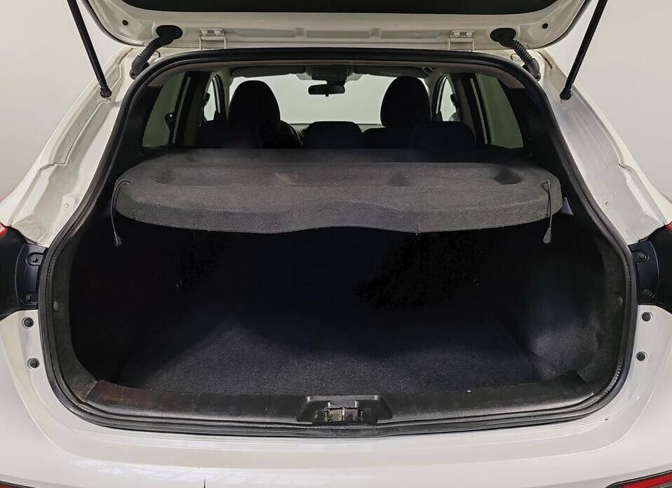 Nissan Qashqai, II Рестайлинг 1.2 MT (115 л.с.)