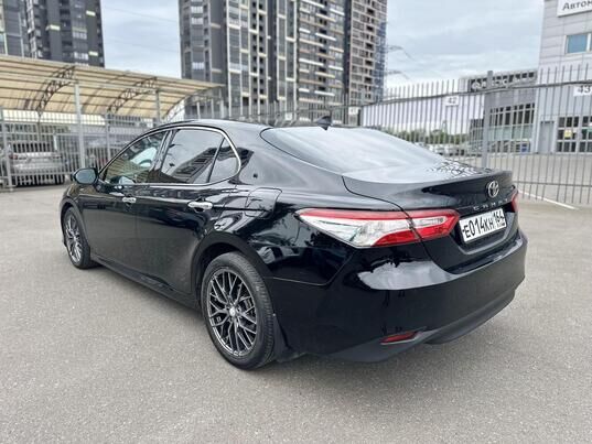 Toyota Camry, 2018 г., 137 535 км