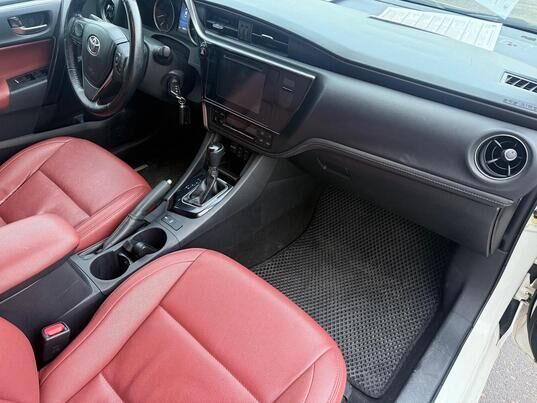 Toyota Corolla, 2017 г., 136 036 км