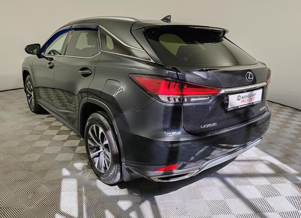 Lexus RX, IV Рестайлинг 300 2.0 AT (238 л.с.) 4WD