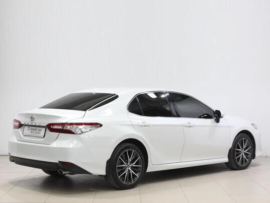 Toyota Camry, VIII (XV70) Рестайлинг, 2022 г., 80 317 км