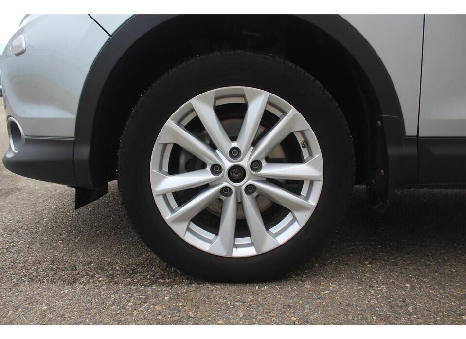 Nissan Qashqai, II 2.0 CVT (144 л.с.)
