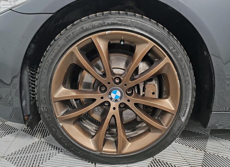 BMW 5 серии 528i 3.0 AT (258 л.с.) 4WD