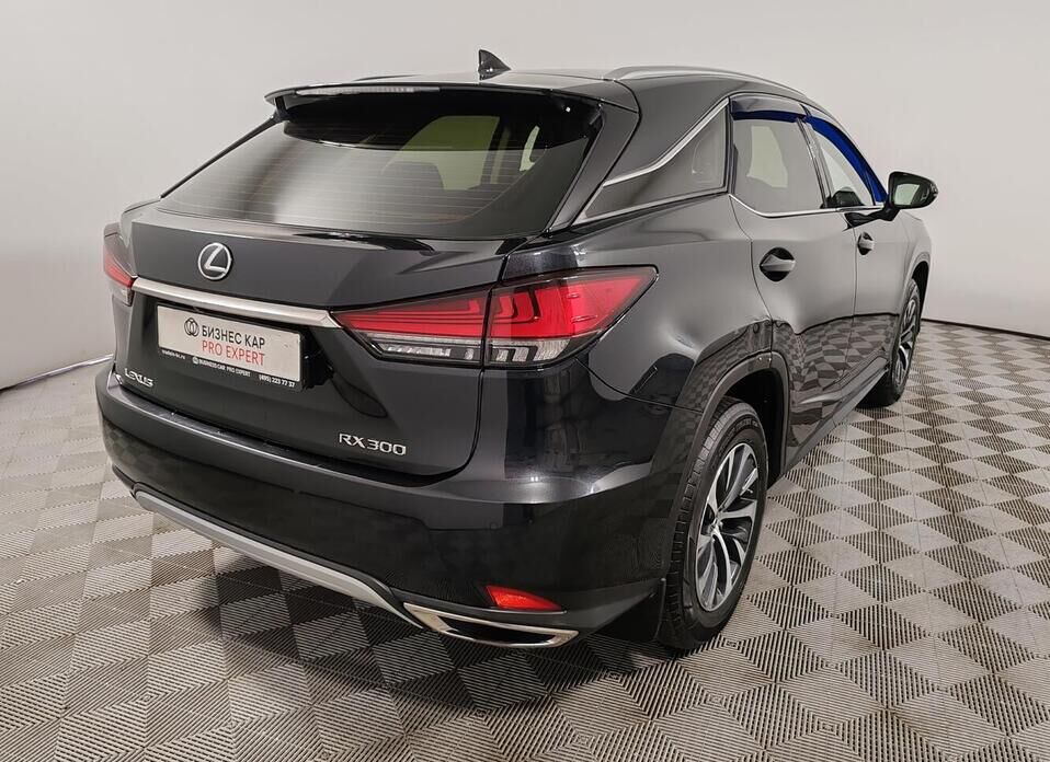 Lexus RX, IV Рестайлинг 300 2.0 AT (238 л.с.) 4WD