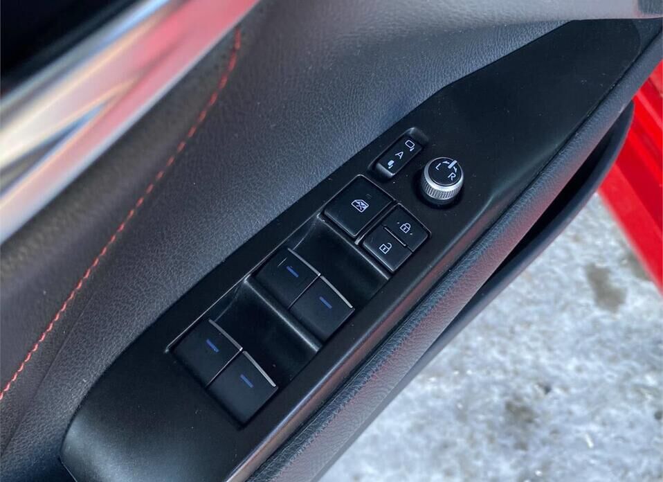 Toyota Camry, VIII (XV70) Рестайлинг 3.5 AT (249 л.с.)