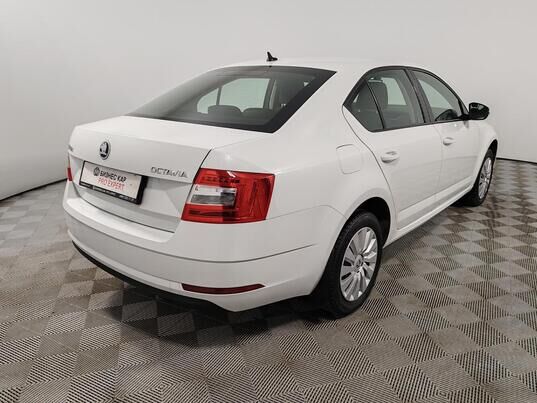 Skoda Octavia, 2020&nbsp;г., 122&nbsp;103&nbsp;км