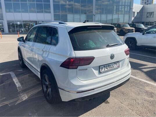 Volkswagen Tiguan, 2018 г., 165 368 км