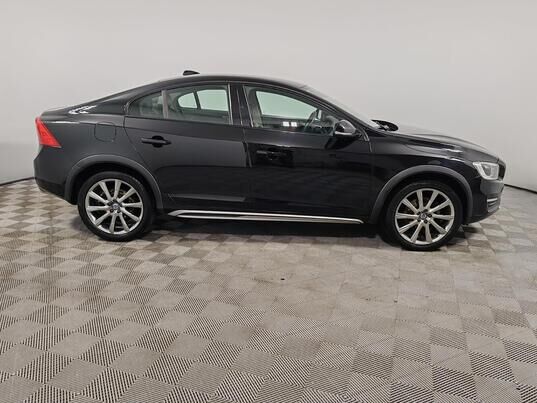 Volvo S60 Cross Country, 2015 г., 175 818 км