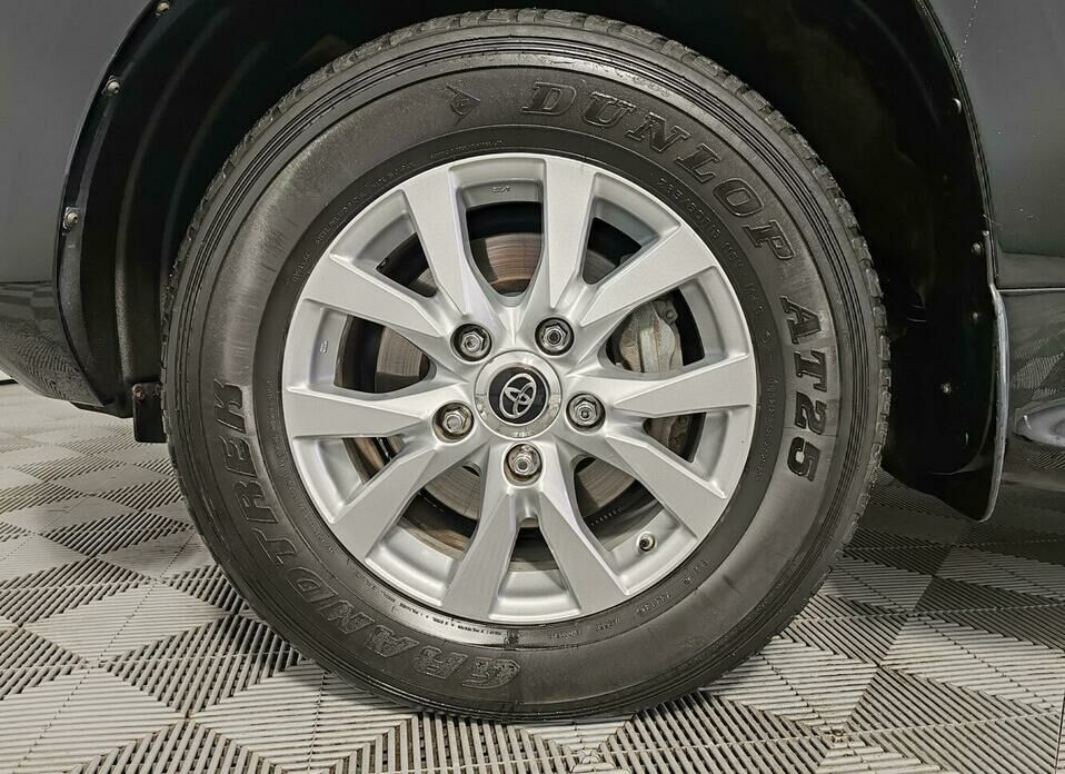 Toyota Land Cruiser 4.5d AT (249 л.с.) 4WD