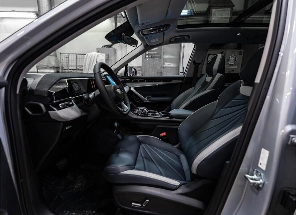 Geely Atlas, II 1.5 AMT (147 л.с.)