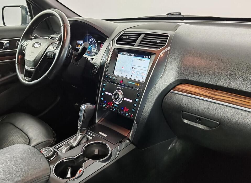 Ford Explorer, V Рестайлинг 3.5 AT (249 л.с.) 4WD