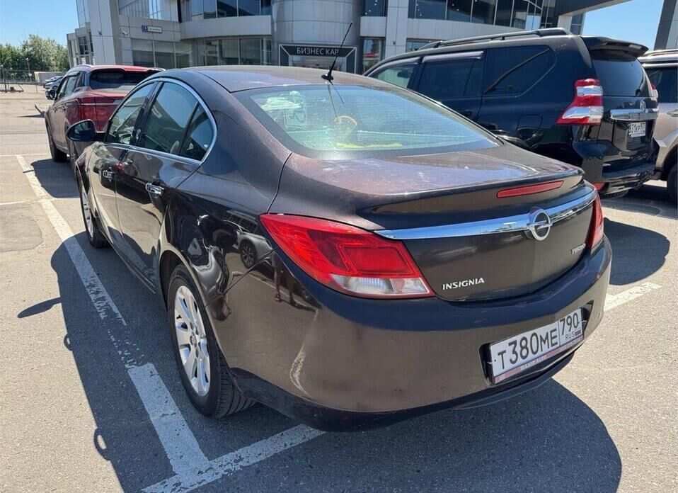 Opel Insignia, I 1.6 MT (180 л.с.)