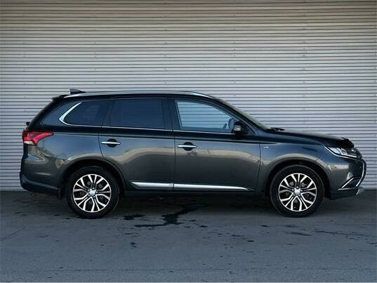 Mitsubishi Outlander, 2018 г., 101 970 км