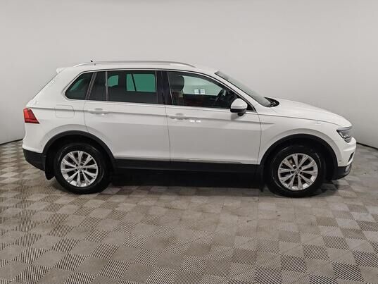 Volkswagen Tiguan, 2017 г., 165 520 км