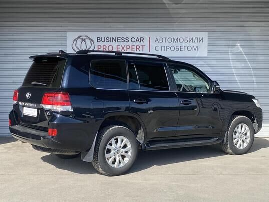 Toyota Land Cruiser, 2017&nbsp;г., 165&nbsp;124&nbsp;км