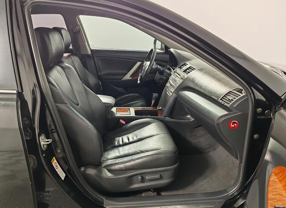 Toyota Camry, VI (XV40) Рестайлинг 2.4 AT (167 л.с.)