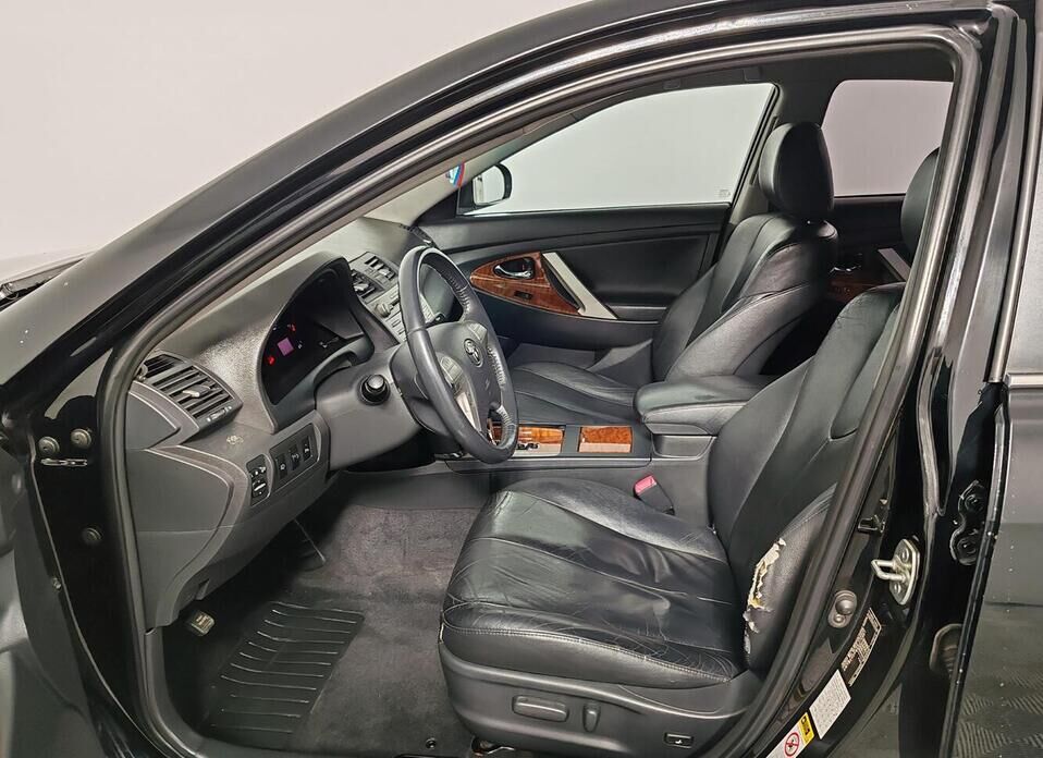 Toyota Camry, VI (XV40) Рестайлинг 2.4 AT (167 л.с.)