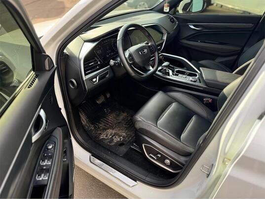 Geely Tugella, 2023&nbsp;г., 25&nbsp;380&nbsp;км