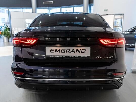 Geely Emgrand Luxury