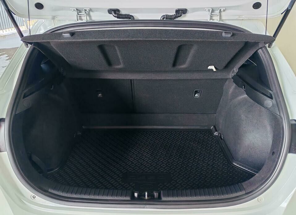 Kia Ceed 1.6 AT (128 л.с.)