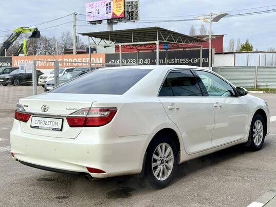 Toyota Camry, 2015 г., 169 677 км