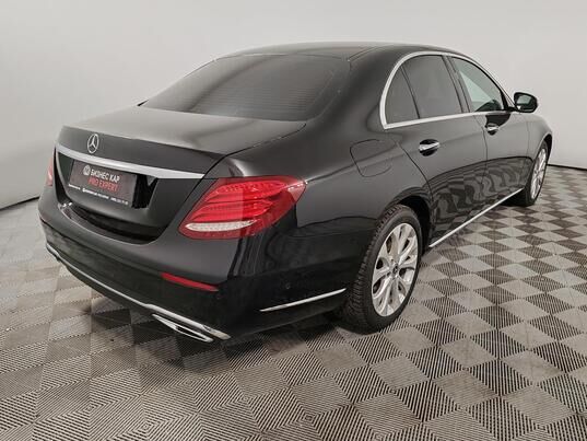 Mercedes-Benz E-Класс, 2019&nbsp;г., 82&nbsp;755&nbsp;км