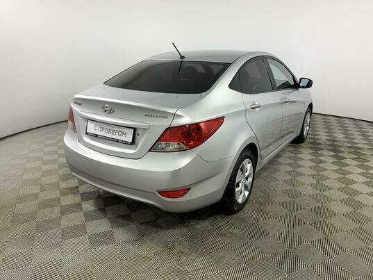 Hyundai Solaris, 2012 г., 141 243 км