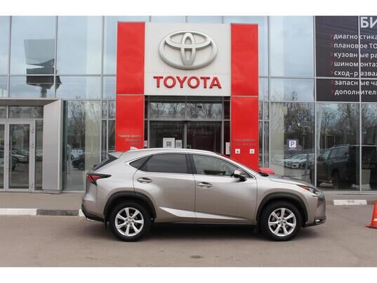 Lexus NX, 2015 г., 195 310 км