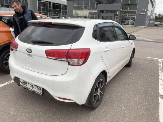 Kia Rio, 2015 г., 202 886 км
