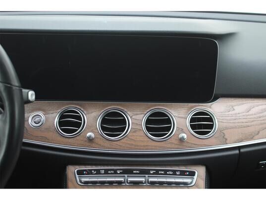 Mercedes-Benz E-Класс, 2019&nbsp;г., 82&nbsp;755&nbsp;км