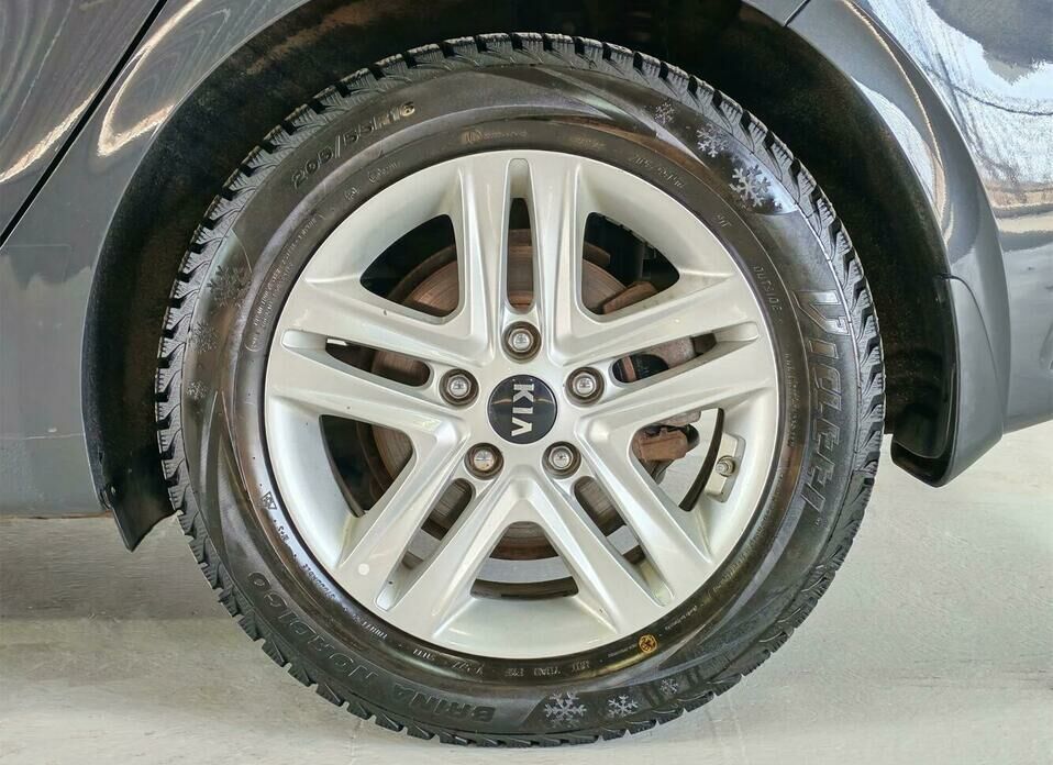 Kia Ceed 1.6 AT (128 л.с.)