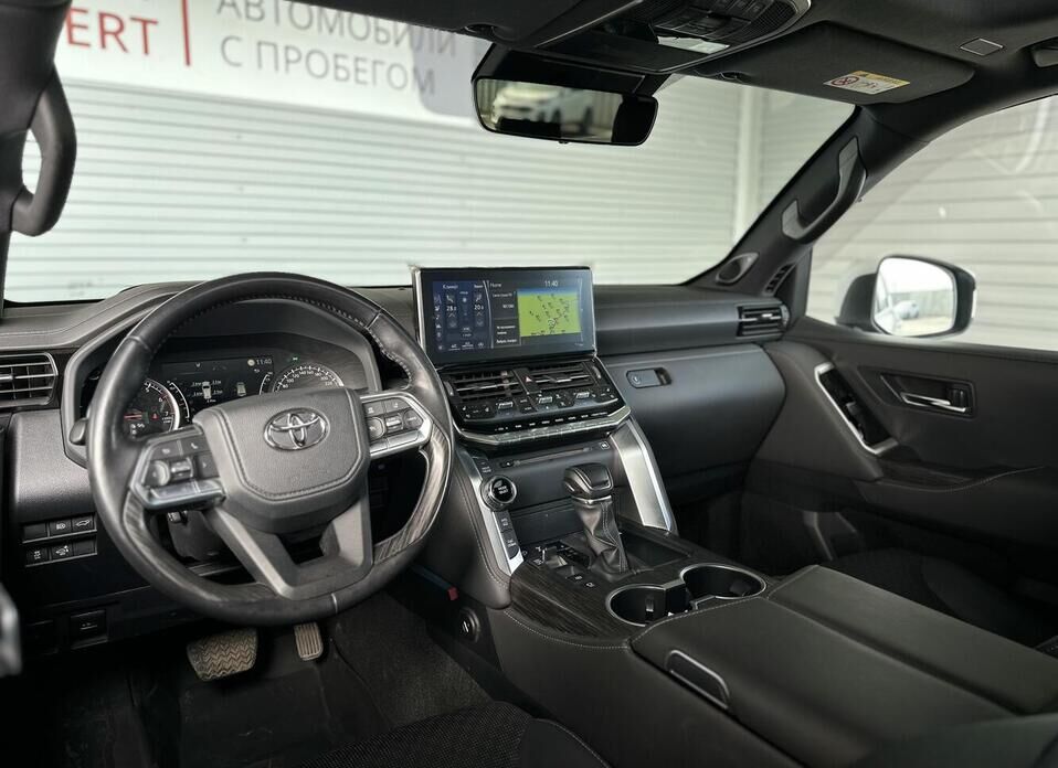 Toyota Land Cruiser, 300 Series 3.5 AT (415 л.с.) 4WD