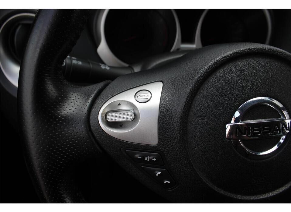 Nissan Juke, I 1.6 CVT (117 л.с.)