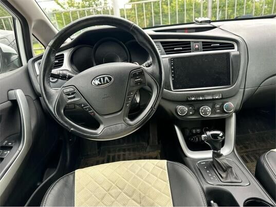Kia Ceed, 2016 г., 110 941 км