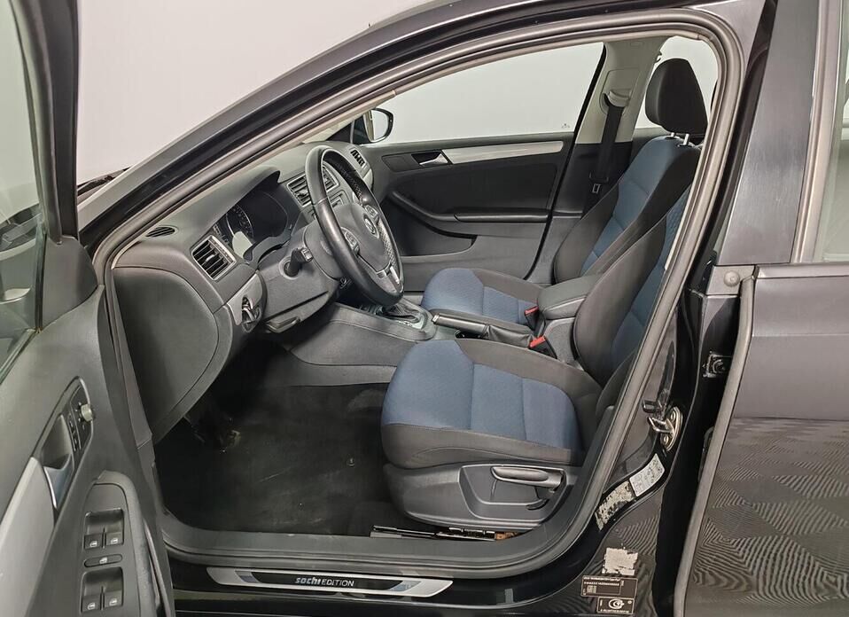 Volkswagen Jetta, VI 1.4 AMT (122 л.с.)