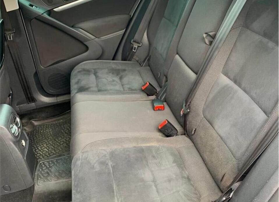 Volkswagen Tiguan 2.0 AT (170 л.с.) 4WD