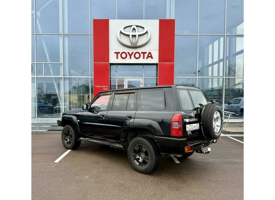 Nissan Patrol 3.0d AT (160 л.с.) 4WD