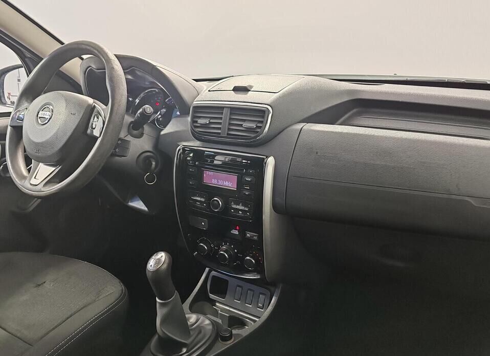Nissan Terrano, III (D10) 1.6 MT (114 л.с.)