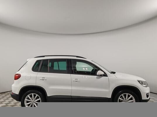 Volkswagen Tiguan, 2016&nbsp;г., 150&nbsp;624&nbsp;км