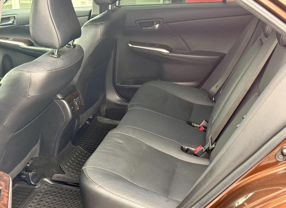 Toyota Camry, VII (XV50) Рестайлинг 2 2.5 AT (181 л.с.)