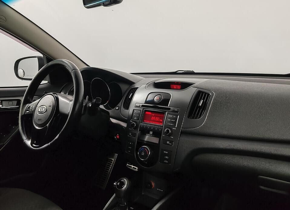 Kia Cerato, II 6-speed 1.6 AT (126 л.с.)