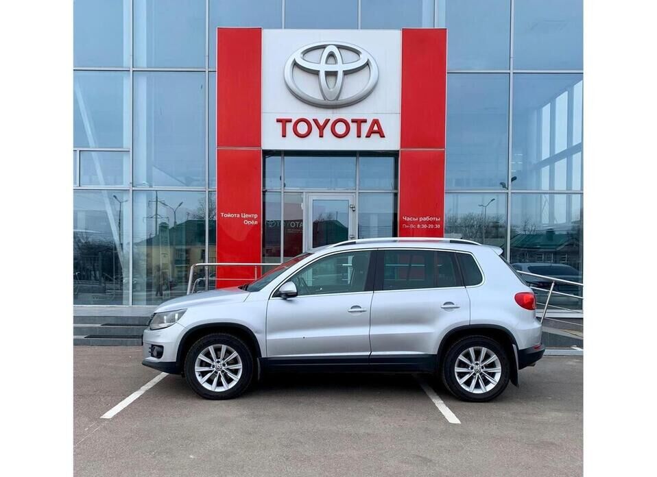 Volkswagen Tiguan 2.0 AT (170 л.с.) 4WD
