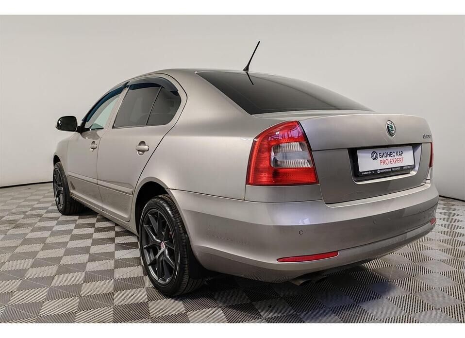 Skoda Octavia DSG7 1.8 AMT (152 л.с.)