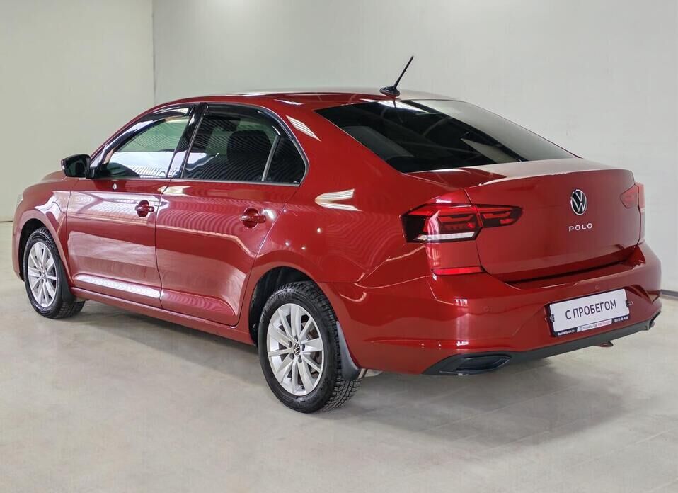 Volkswagen Polo, VI 1.6 AT (110 л.с.)